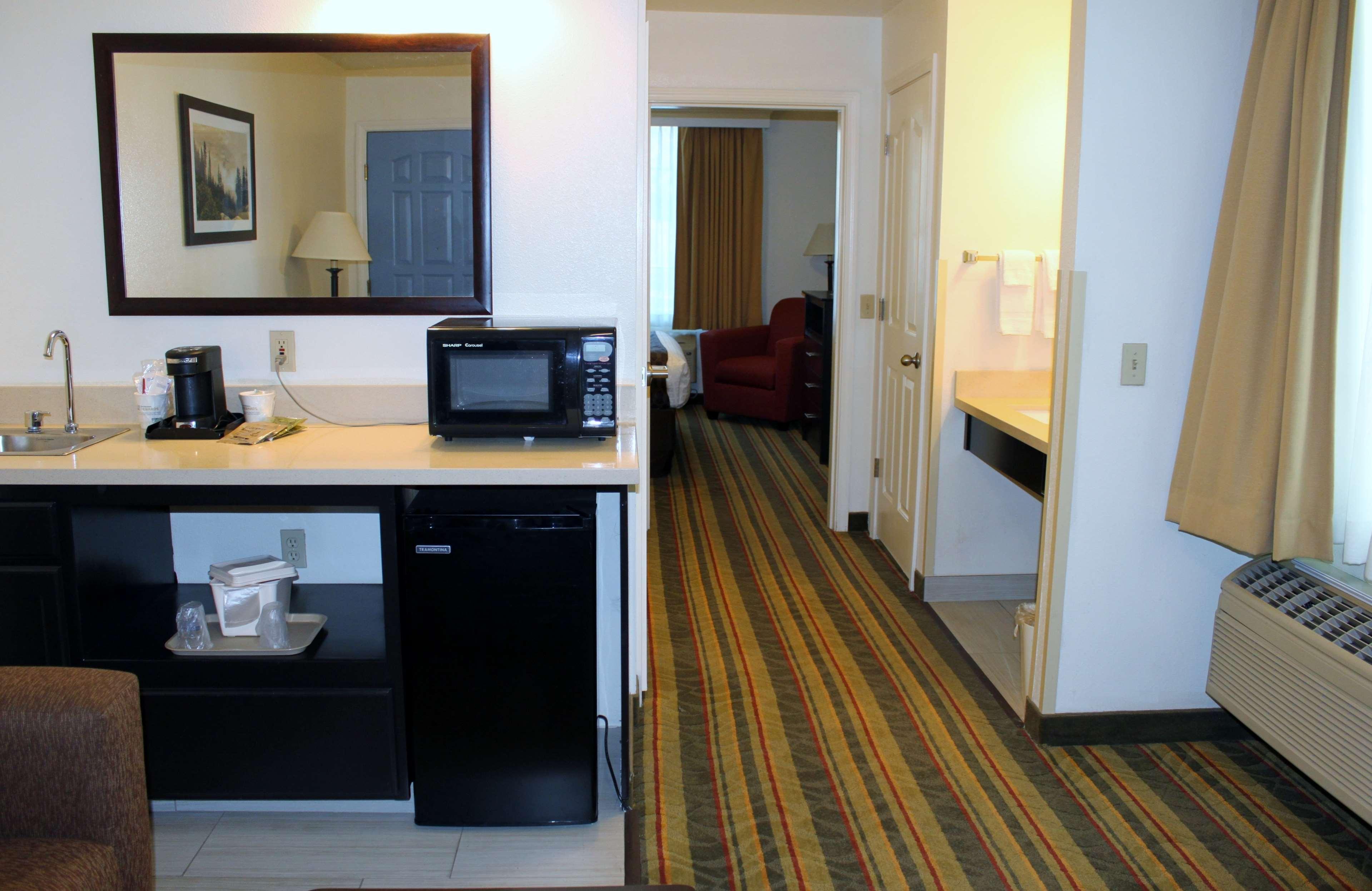 Best Western Plus Moose Jaw Exteriér fotografie