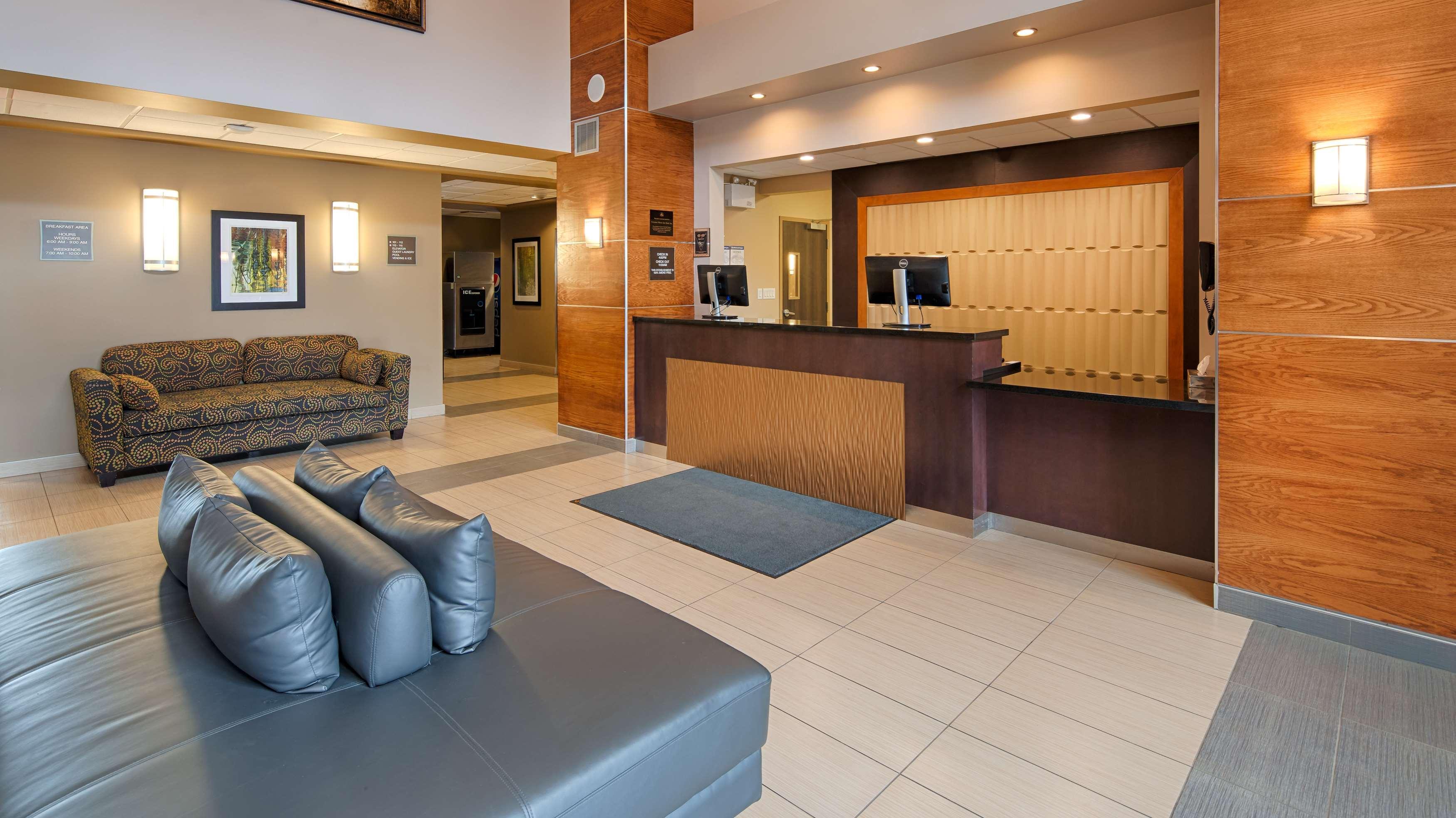 Best Western Plus Moose Jaw Exteriér fotografie